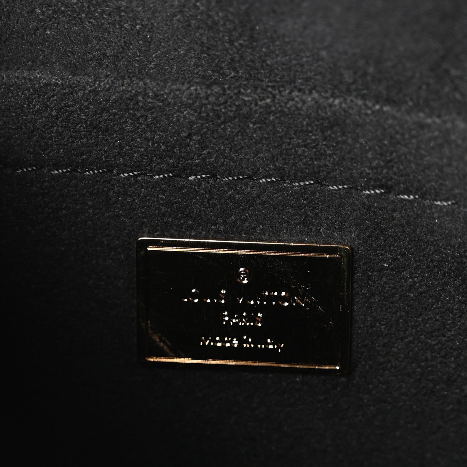 Louis Vuitton Vernis Epi Monogram Spring Street Black 6 of 10