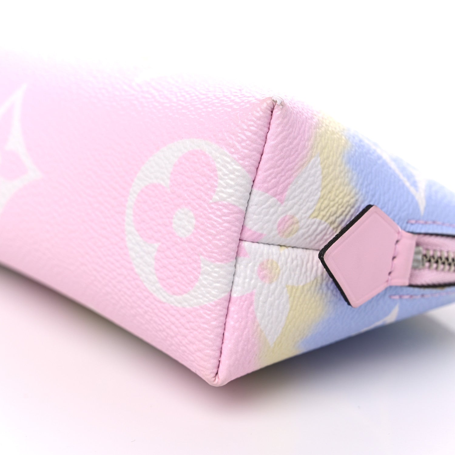 Louis Vuitton Monogram Giant Escale Cosmetic Pouch Pastel 8 of 10