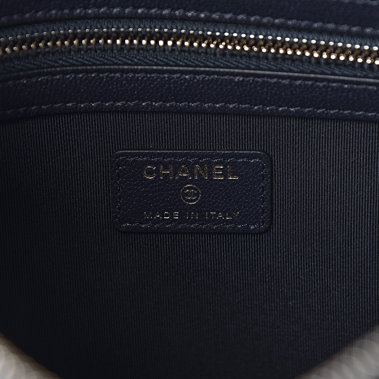 Chanel Caviar Quilted Medium Vintage Mademoiselle Cosmetic Case Navy Blue 6 of 8