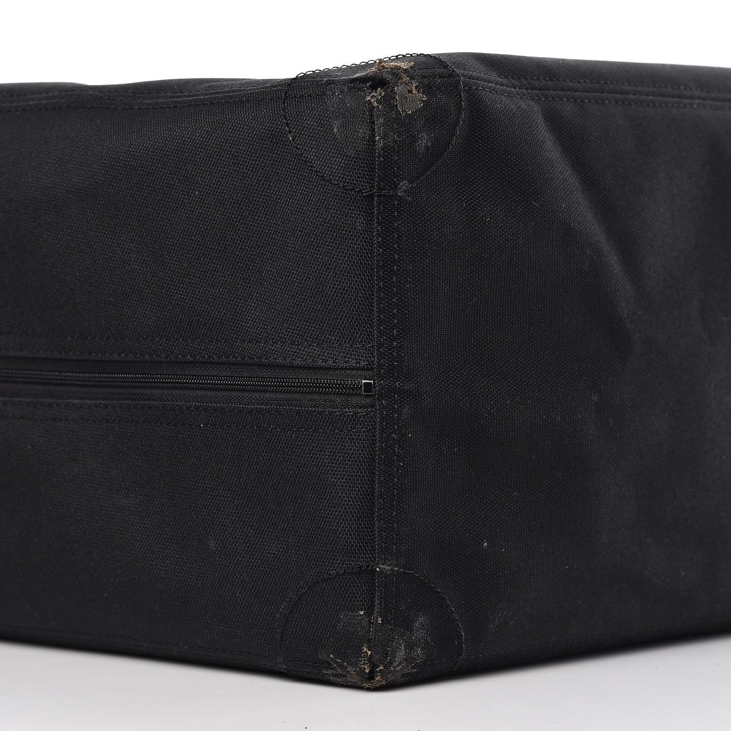 Monogram Alzer 60