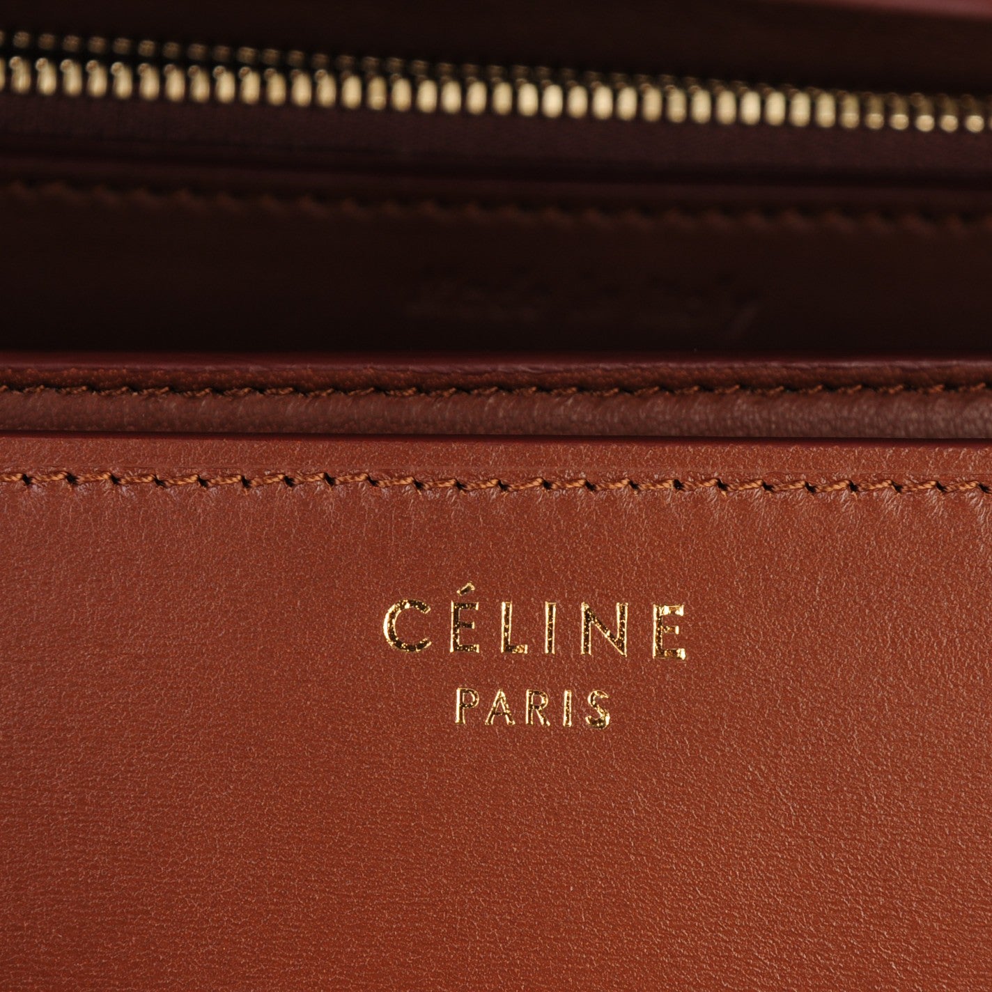 Smooth Calfskin Medium Classic Box Flap Bag Chestnut