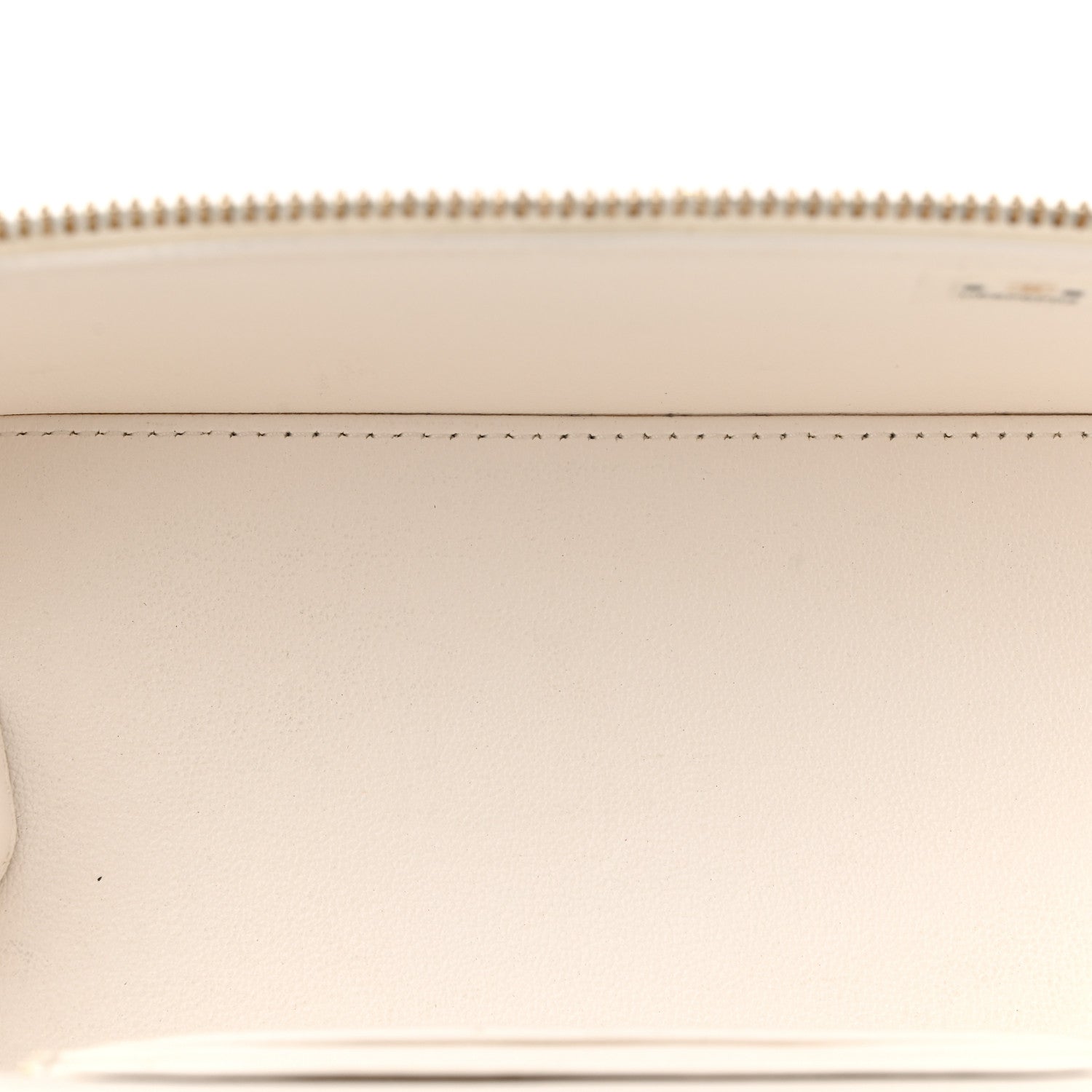 Chanel Caviar Quilted Sweetheart Vanity Case White 5 of 12