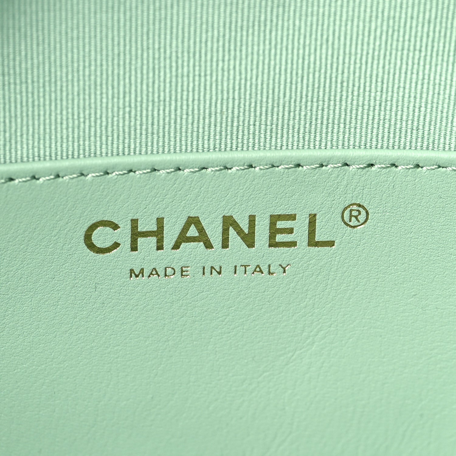 Chanel Caviar Quilted Small Round Vanity With Chain Light Green 6 of 8