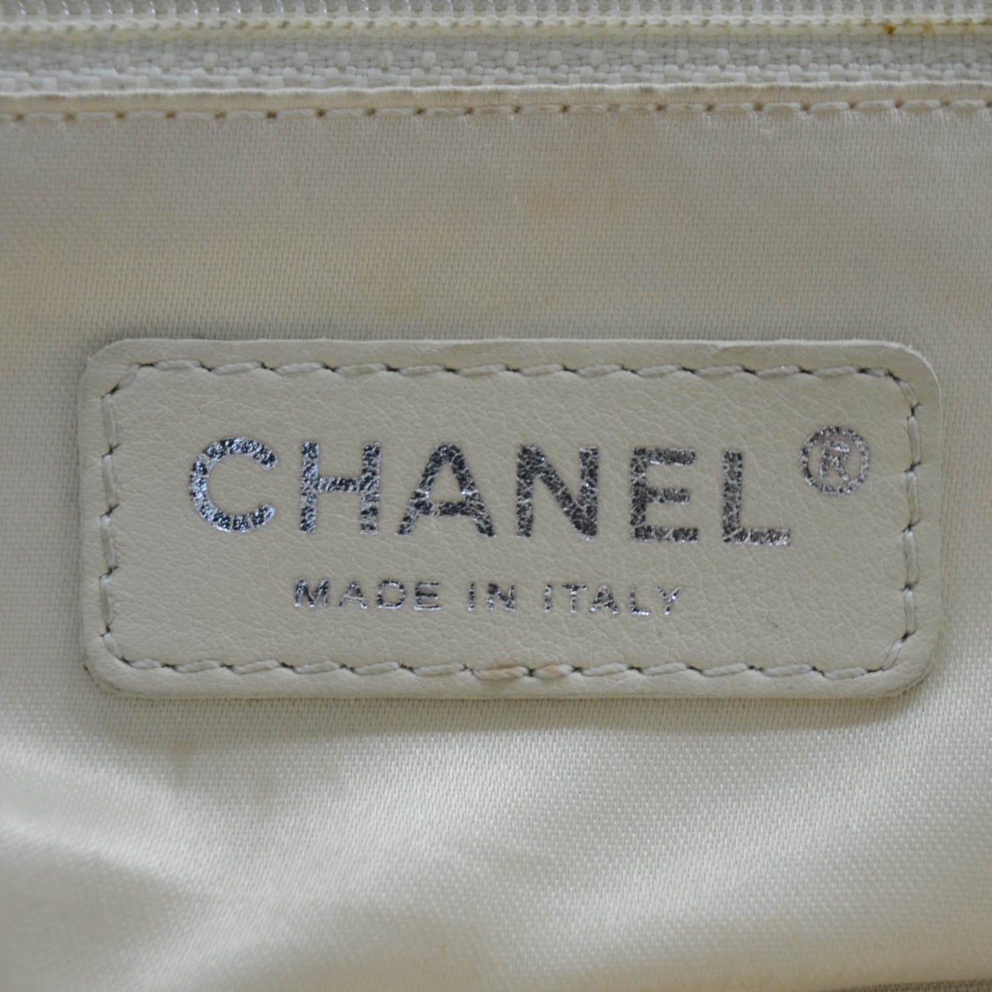 Lambskin Quilted East West Flap Navy