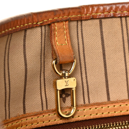 Louis Vuitton Monogram Neverfull MM 15 of 32