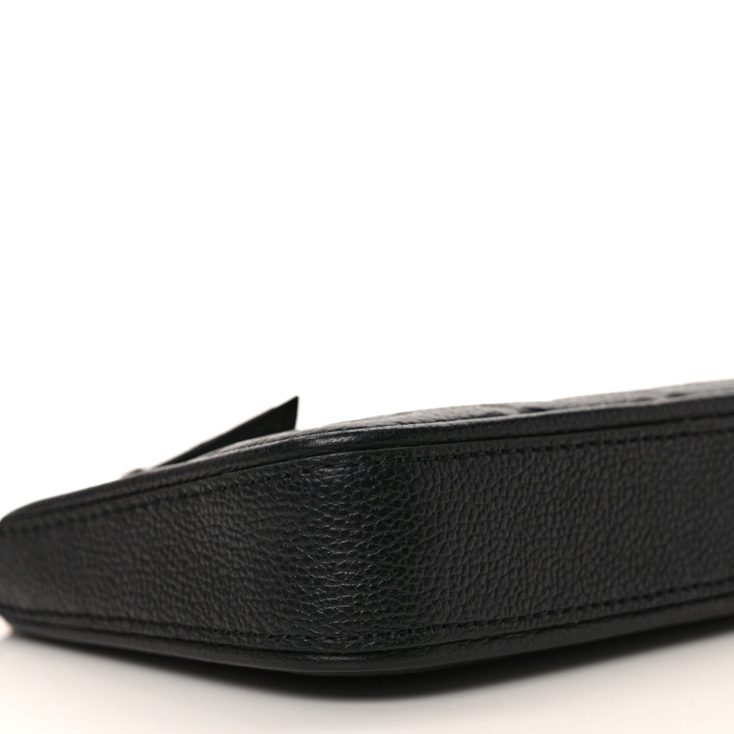 Empreinte Easy Pouch On Strap Black