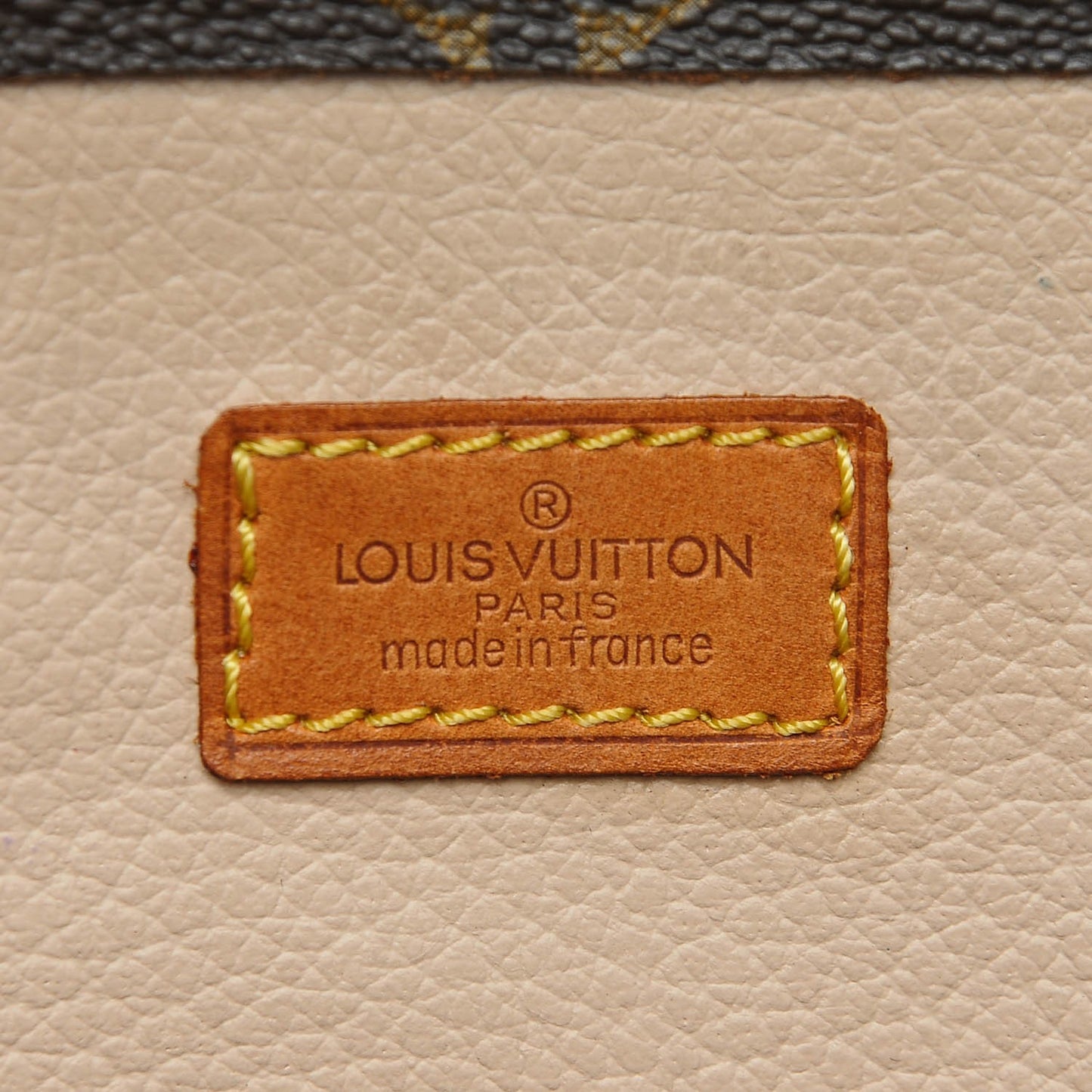 Monogram Sac Plat