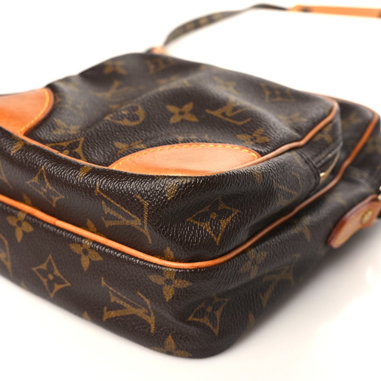 Louis Vuitton Monogram Amazone 8 of 9