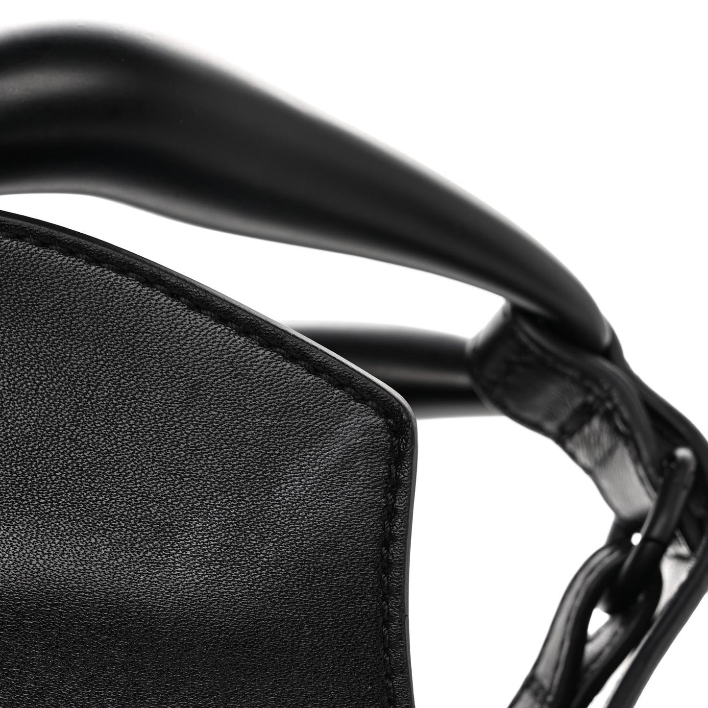 Small Grain Calfskin Kiss Bag Black