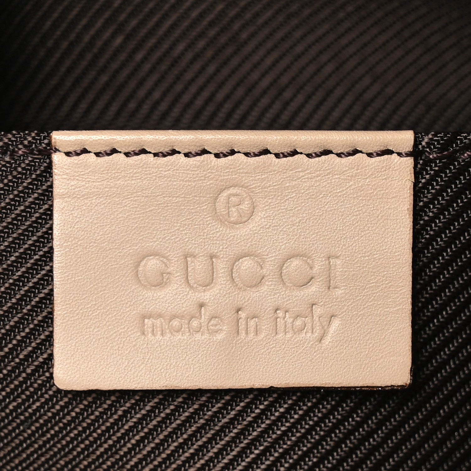 Gucci Monogram Pochette Beige 6 of 10
