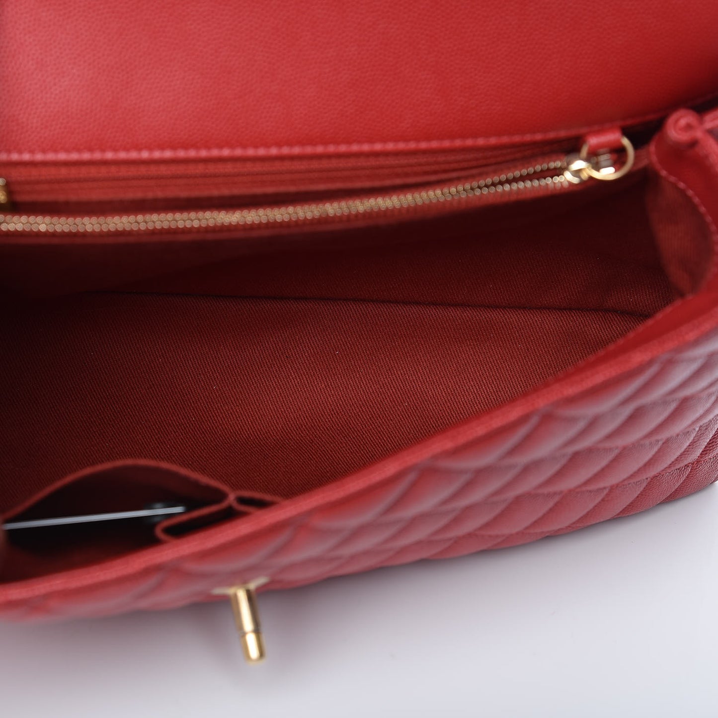 Caviar Quilted Medium Coco Handle Flap Red