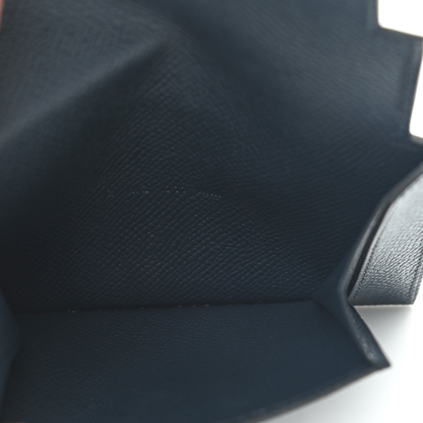 Epsom Kelly Pocket Compact Wallet Bleu Indigo