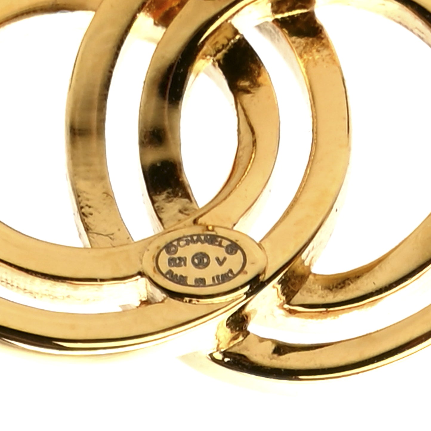 Metal Obazine CC Earrings Gold