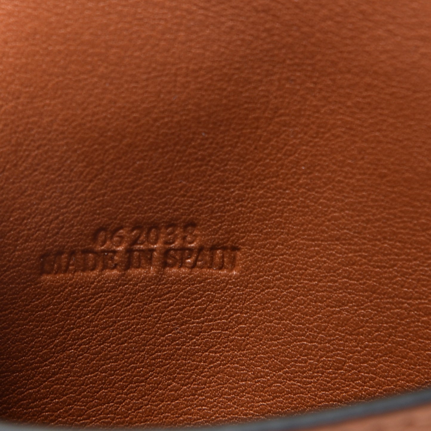 Pebble Grain Calfskin Anagram Square Coin Cardholder Tan