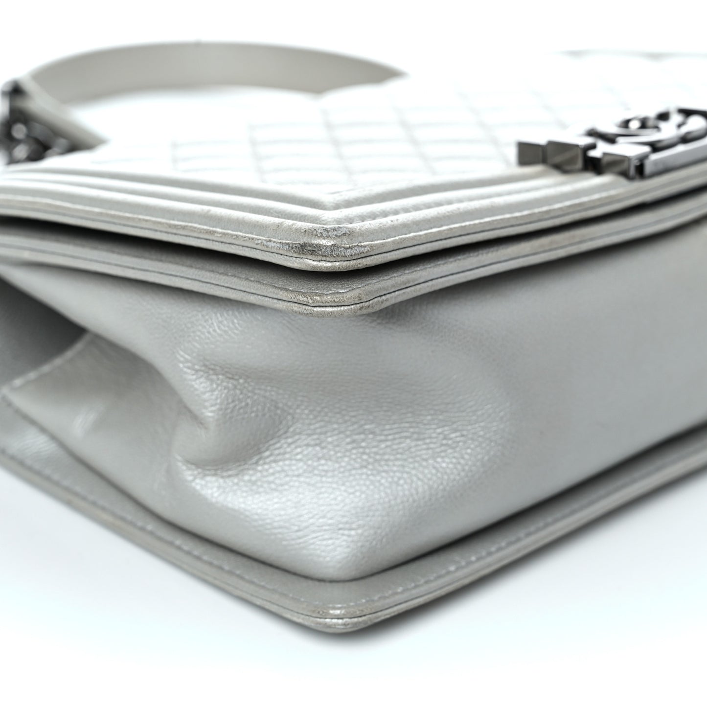 Metallic Caviar Quilted Medium Boy Flap Silver