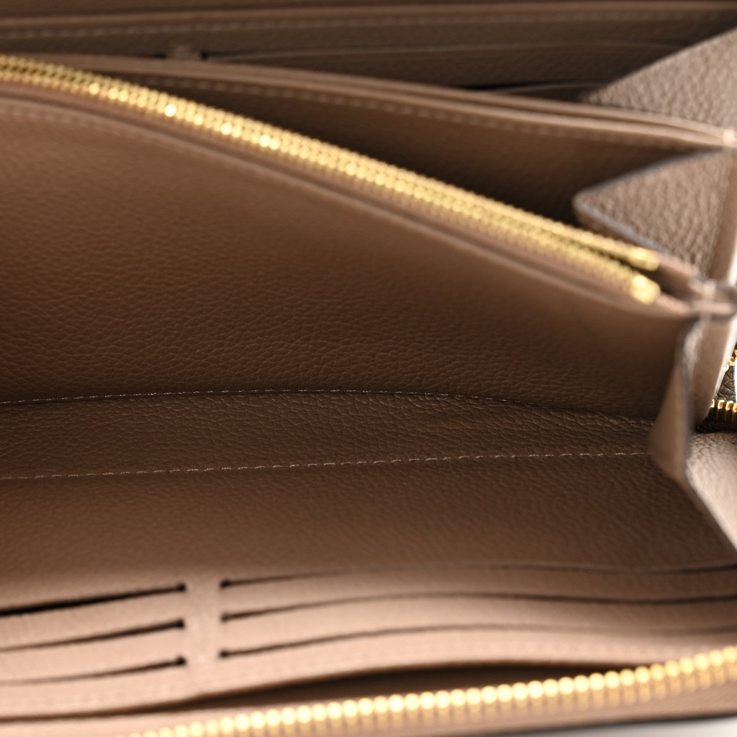 Louis Vuitton Empreinte Zippy Wallet Tourterelle 7 of 10