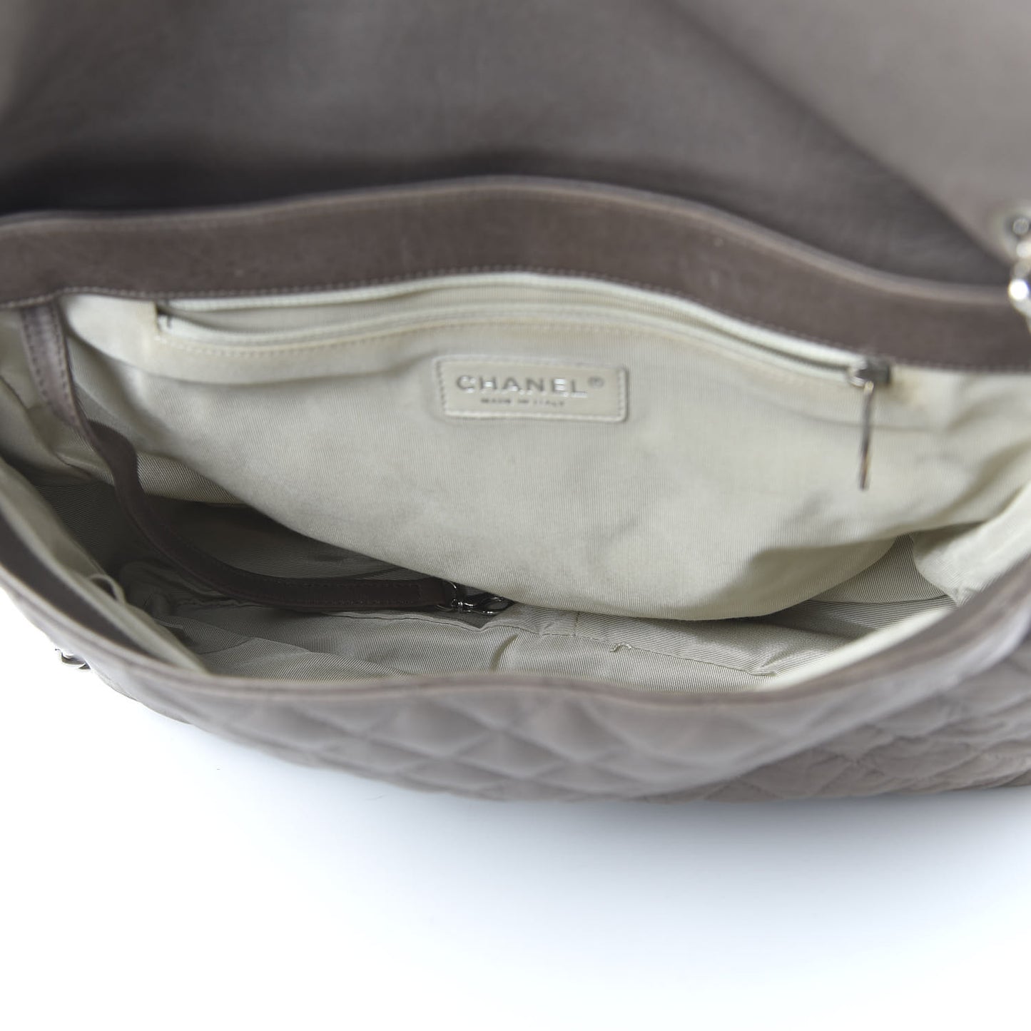 Washed Lambskin Quilted Maxi Chain Around Flap Taupe