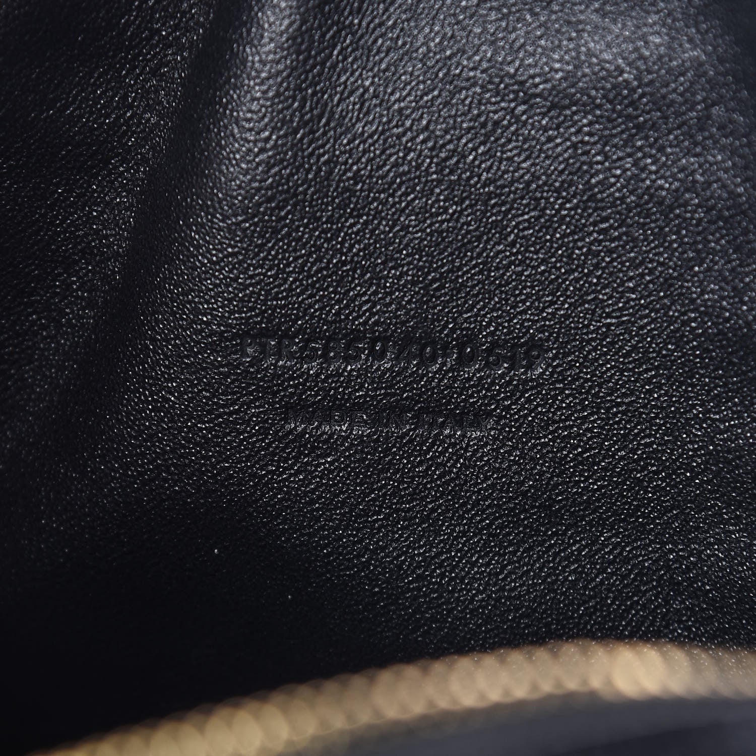 Saint Laurent Grain De Poudre Matelasse Monogram Mini Lou Camera Bag Black 7 of 10