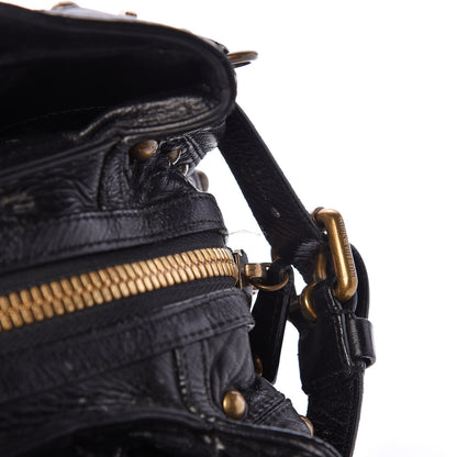 Louis Vuitton Lambskin Riveting Black 17 of 19