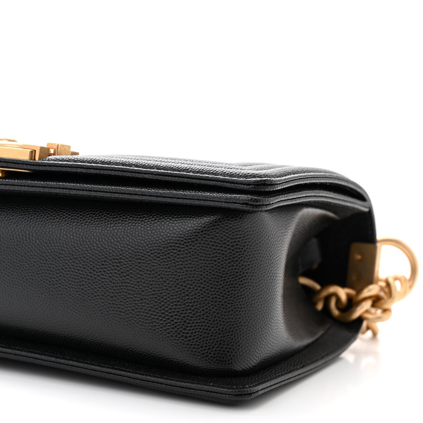Caviar Quilted Medium Boy Flap Black