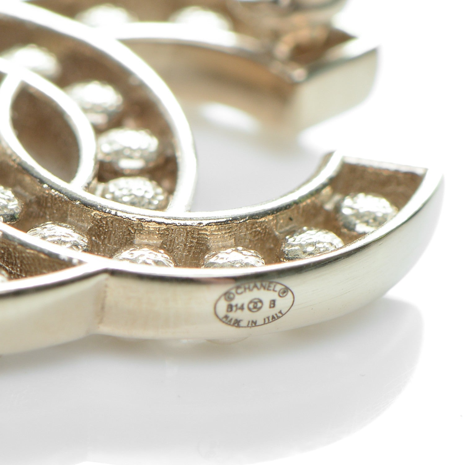 Chanel Pearl Crystal CC Brooch Gold 4 of 4