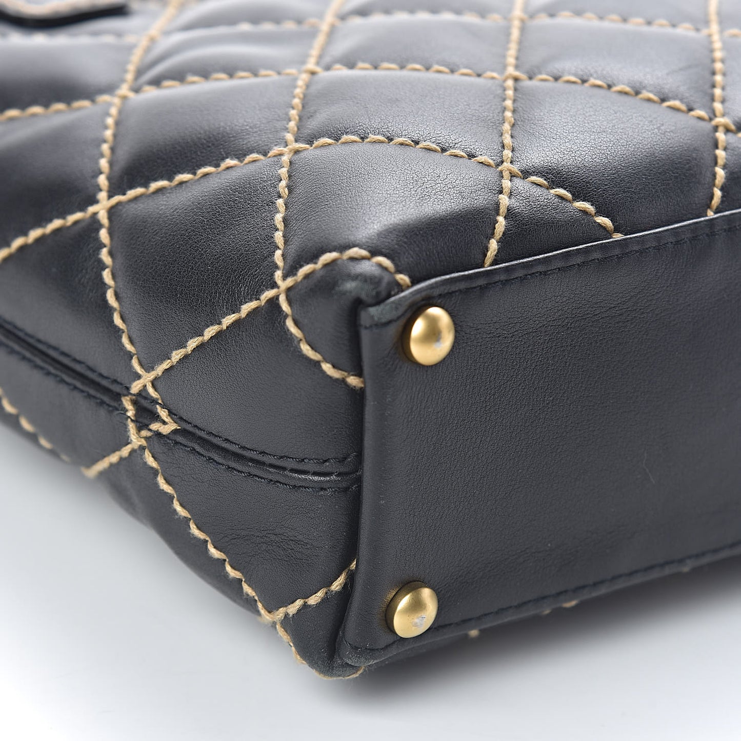 Calfskin Contrast Stitch Surpique Tote Black