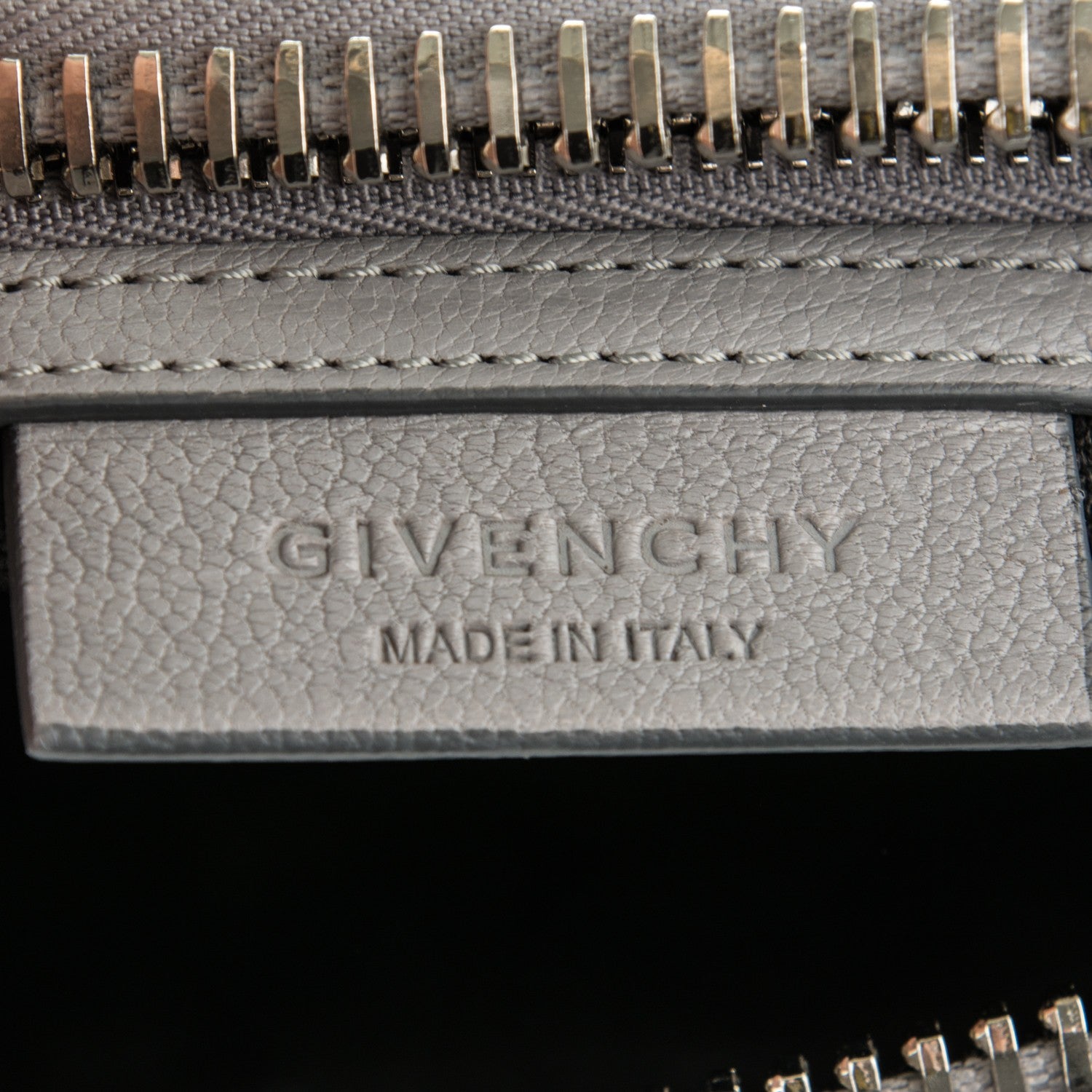 Givenchy Sugar Goatskin Small Antigona Pearl Grey 6 of 7