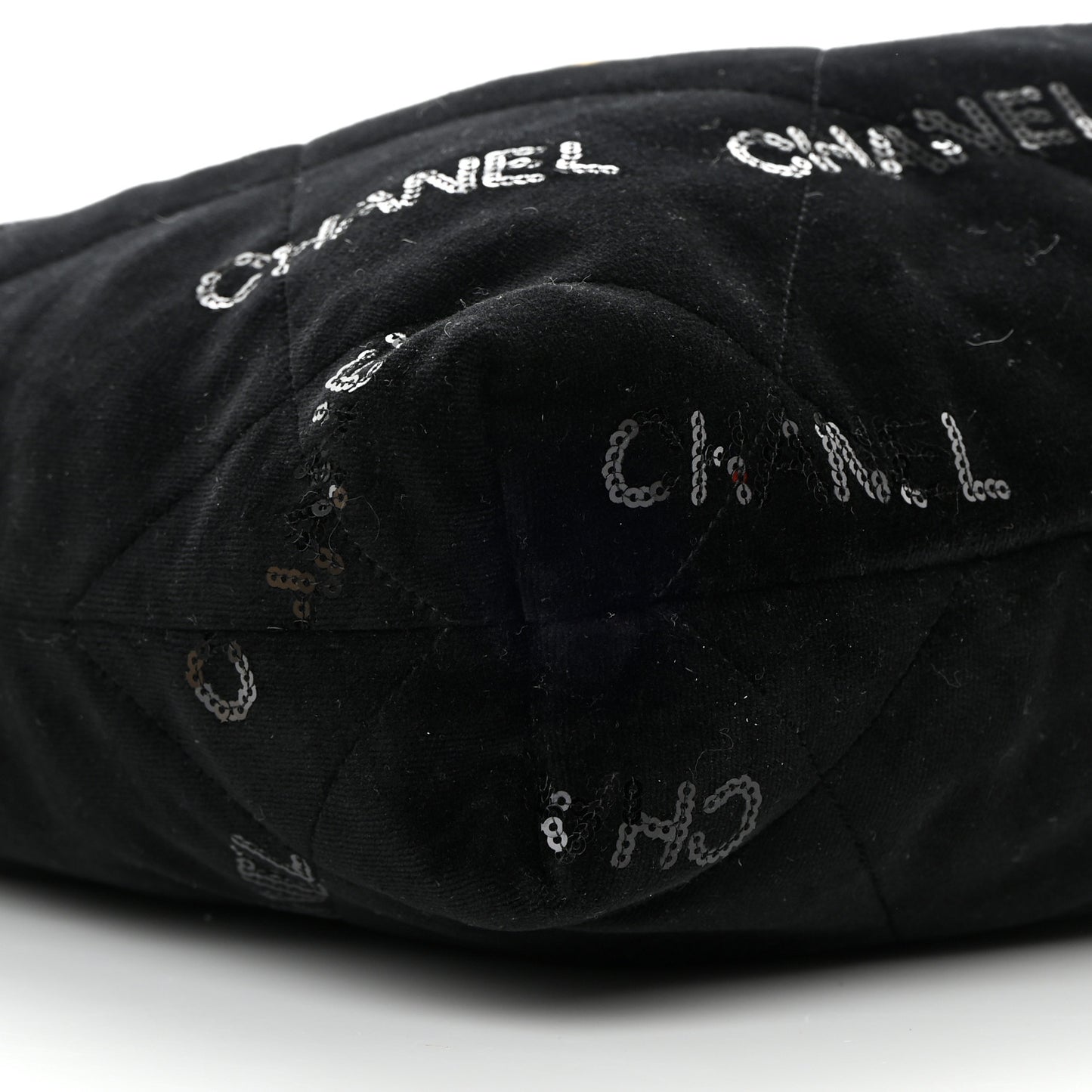 Velvet Sequin Quilted Small Chanel 22 Black