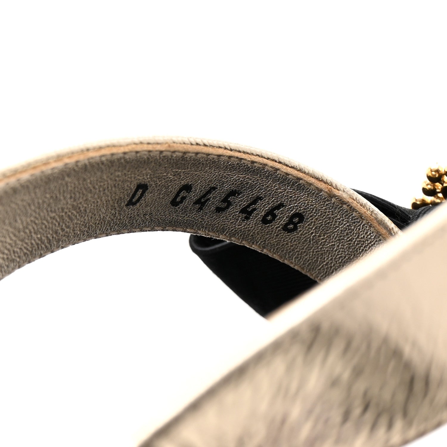 Chanel Metallic Laminated Goatskin Grosgrain Bow Pearl Thong Sandals 38 Black Gold 9 of 10