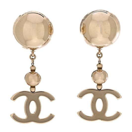 Metal CC Drop Earrings Gold
