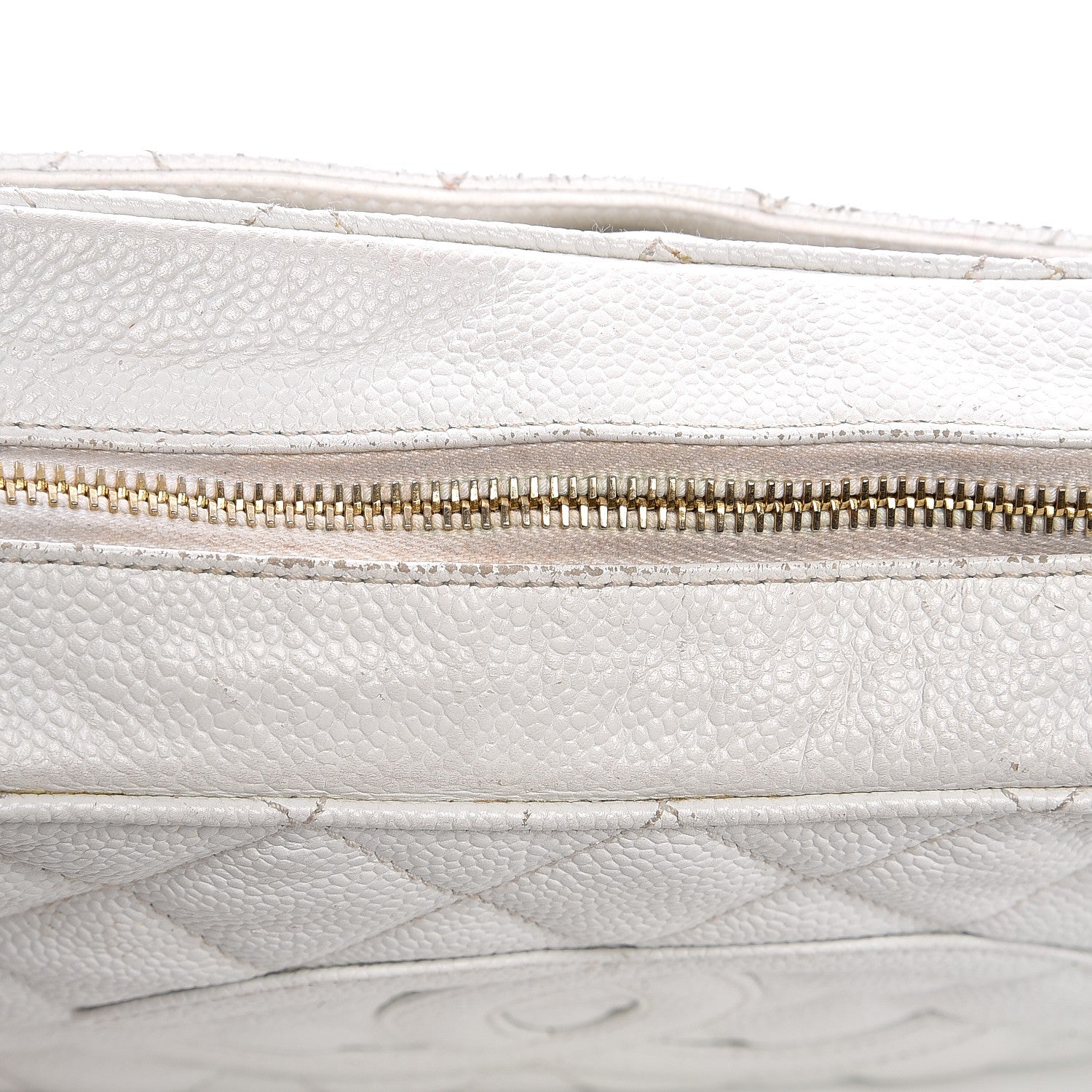 Chanel Caviar Quilted Hobo White 11 of 18