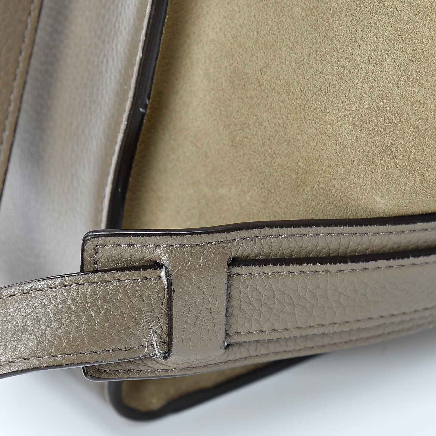 Drummed Calfskin Suede Small Trapeze Souris