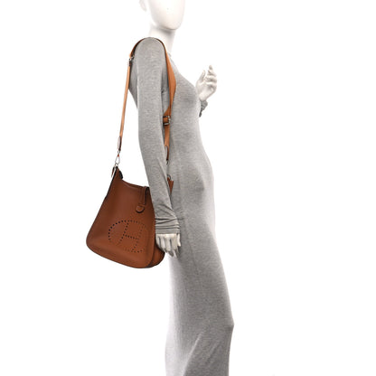 Hermes Taurillon Clemence EVELYNE III PM Gold 2 of 11
