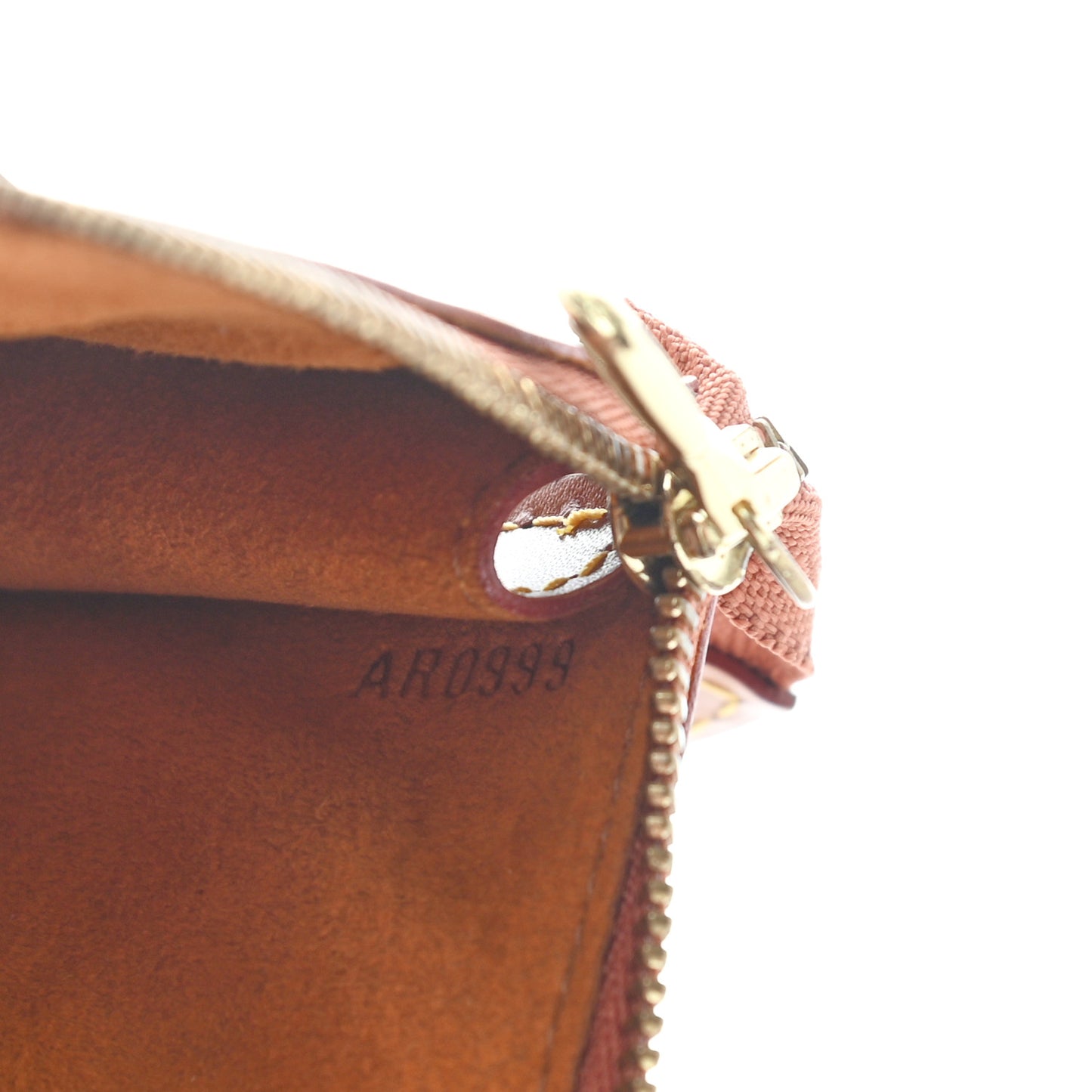 Epi Pochette Accessories 24 Cipango