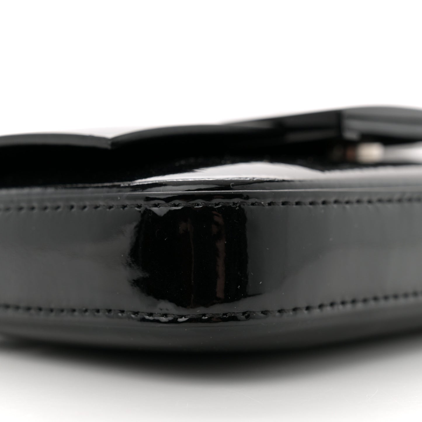 Vitello Liberty Sfumato Phone Baguette Black