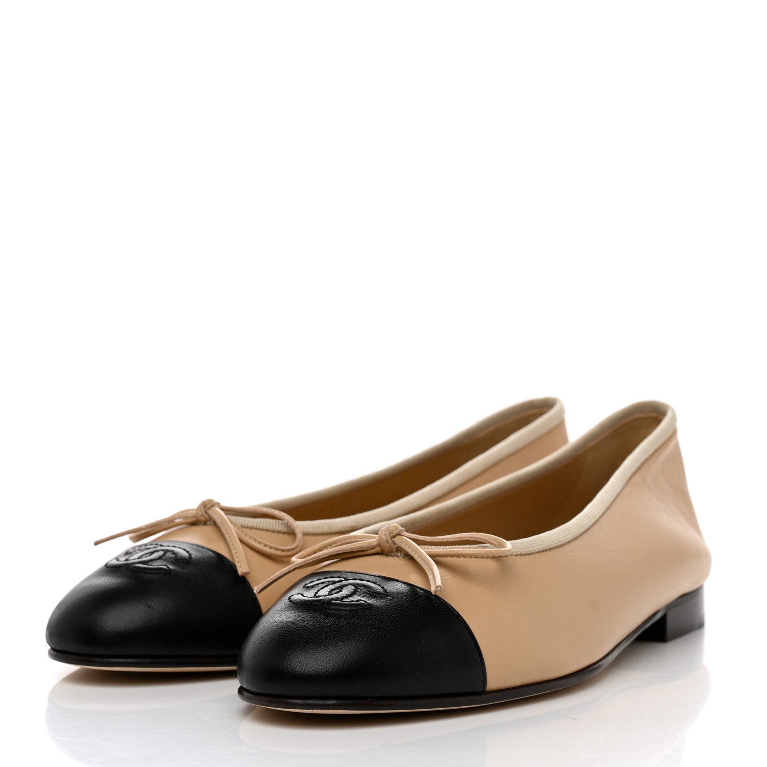 Chanel Lambskin Cap Toe CC Ballerina Flats 39 Beige Black 3 of 9