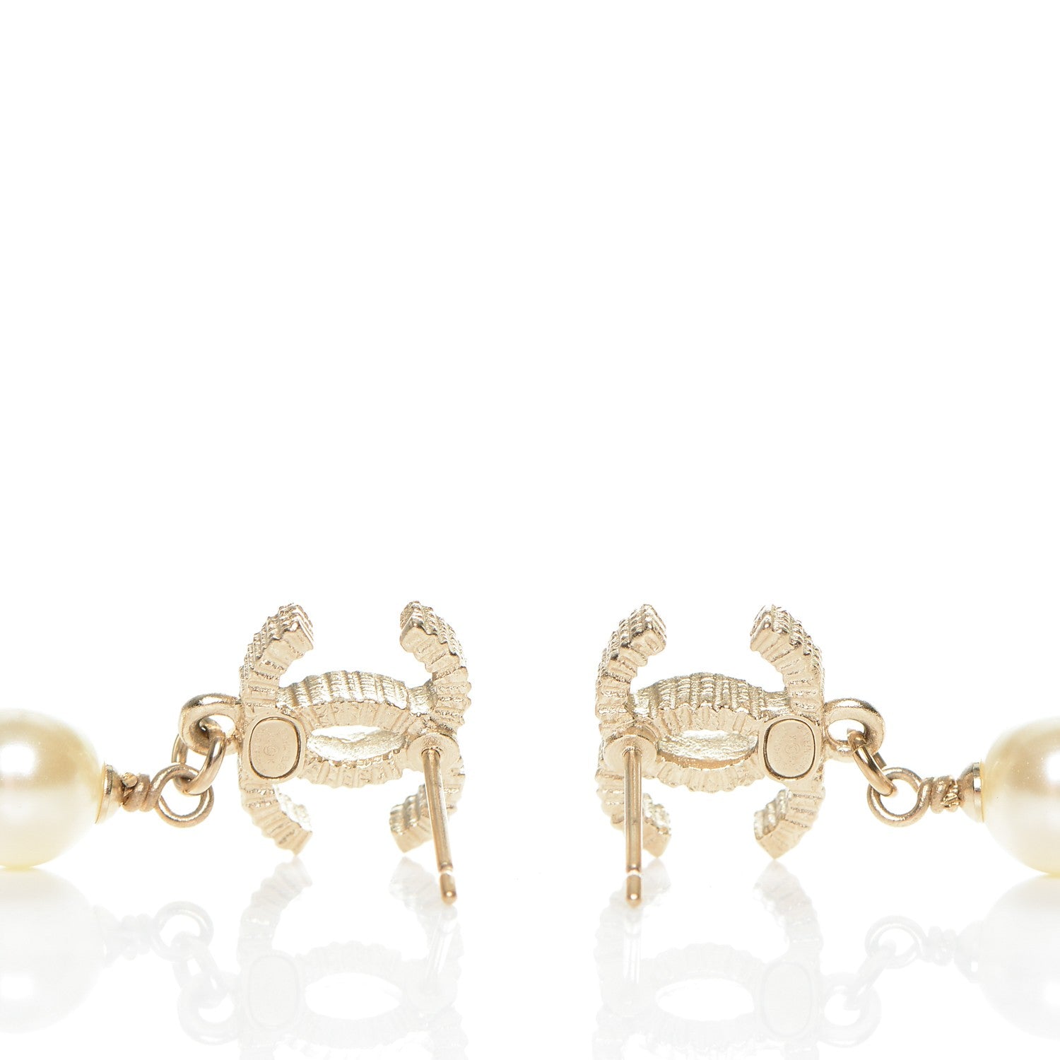 Chanel Pearl CC Drop Earring Gold 3 of 4