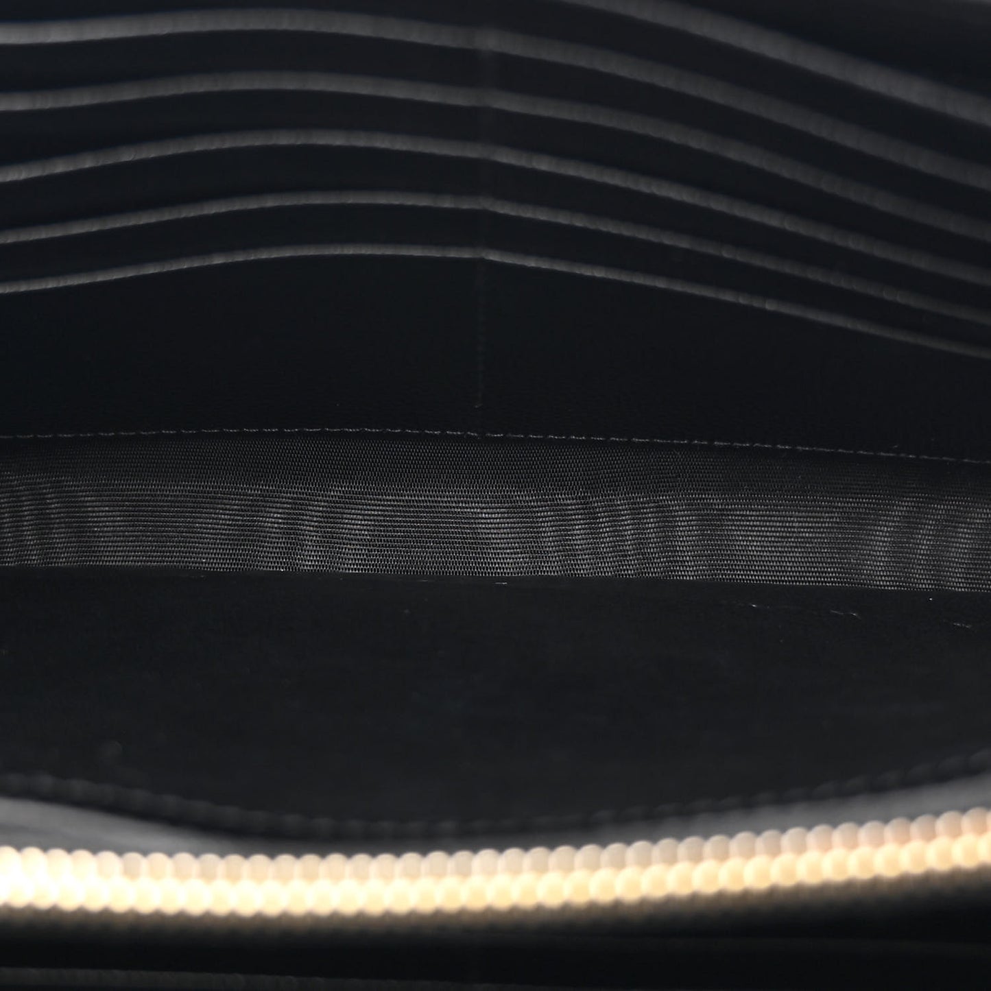 Grain De Poudre Matelasse Chevron Monogram Chain Wallet Black