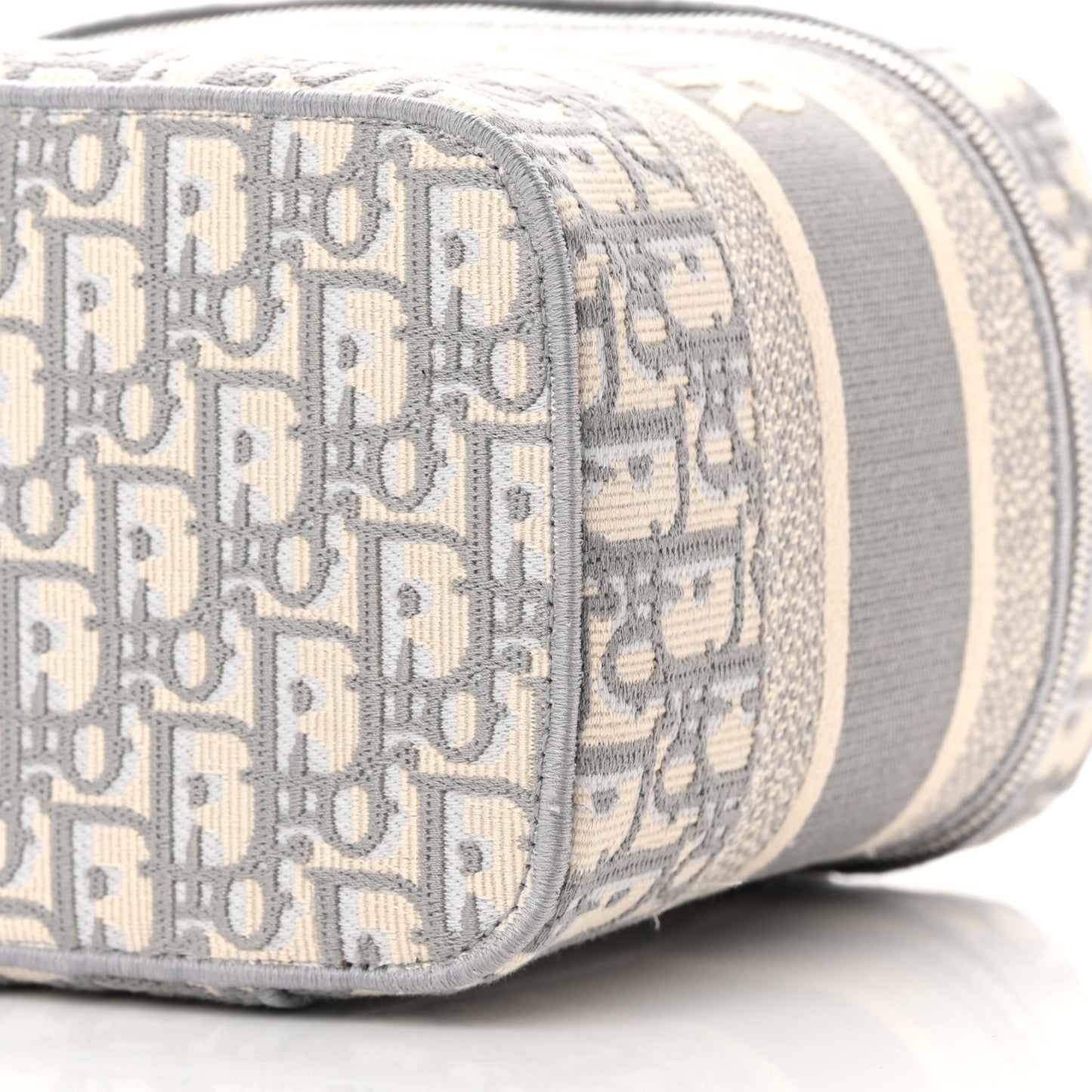Oblique Diortravel Vanity Case Grey
