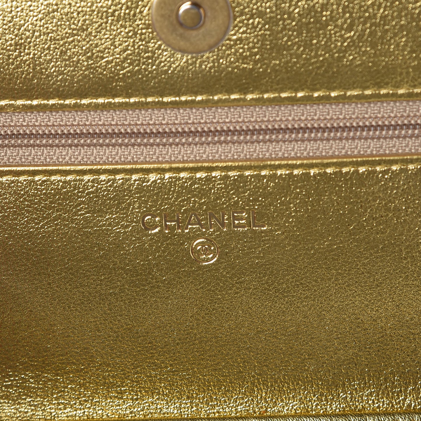Metallic Calfskin Crocodile Embossed Cocodile Wallet On Chain WOC Gold