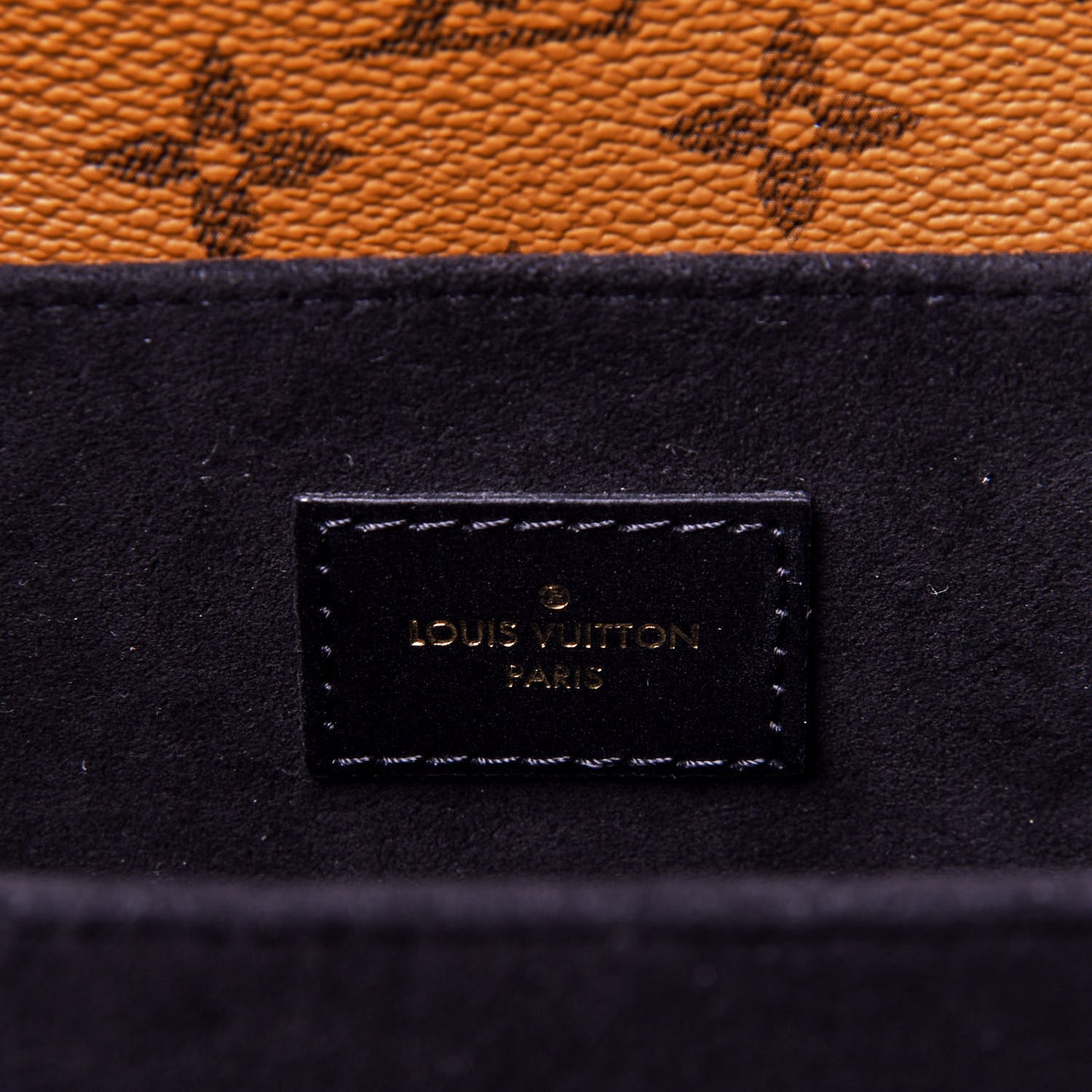 Reverse Monogram Pochette Metis
