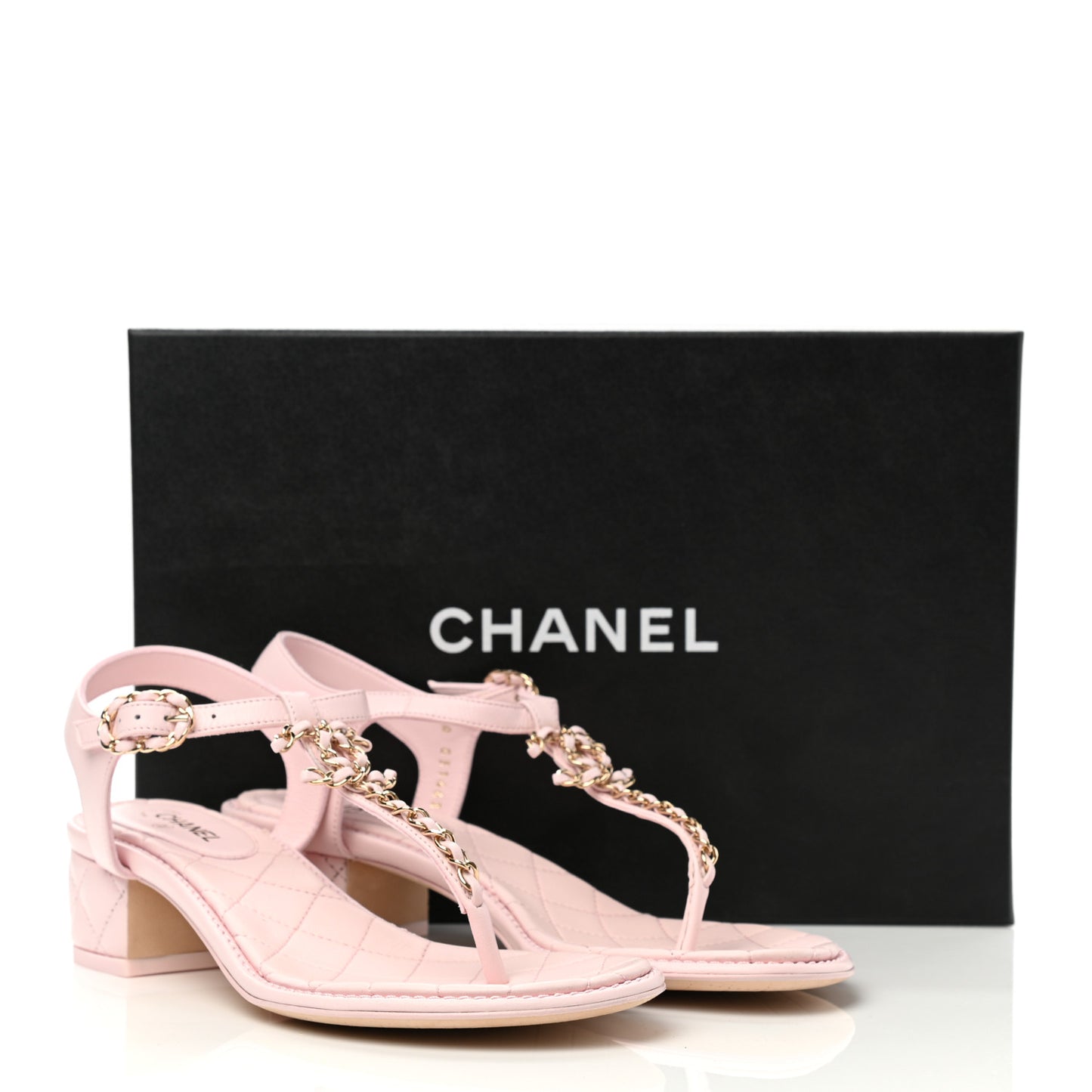 Lambskin Chain CC Logo Thong Sandals 38 Light Pink