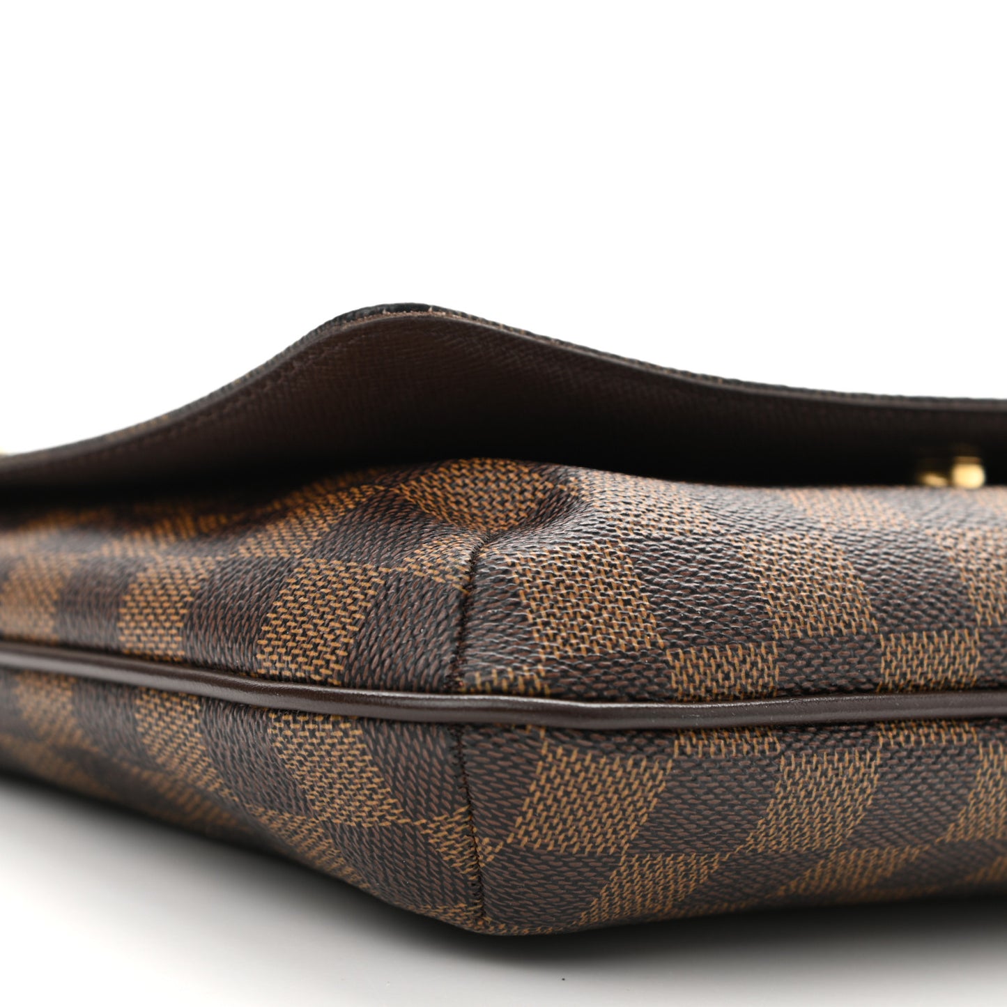 Damier Ebene Musette Tango