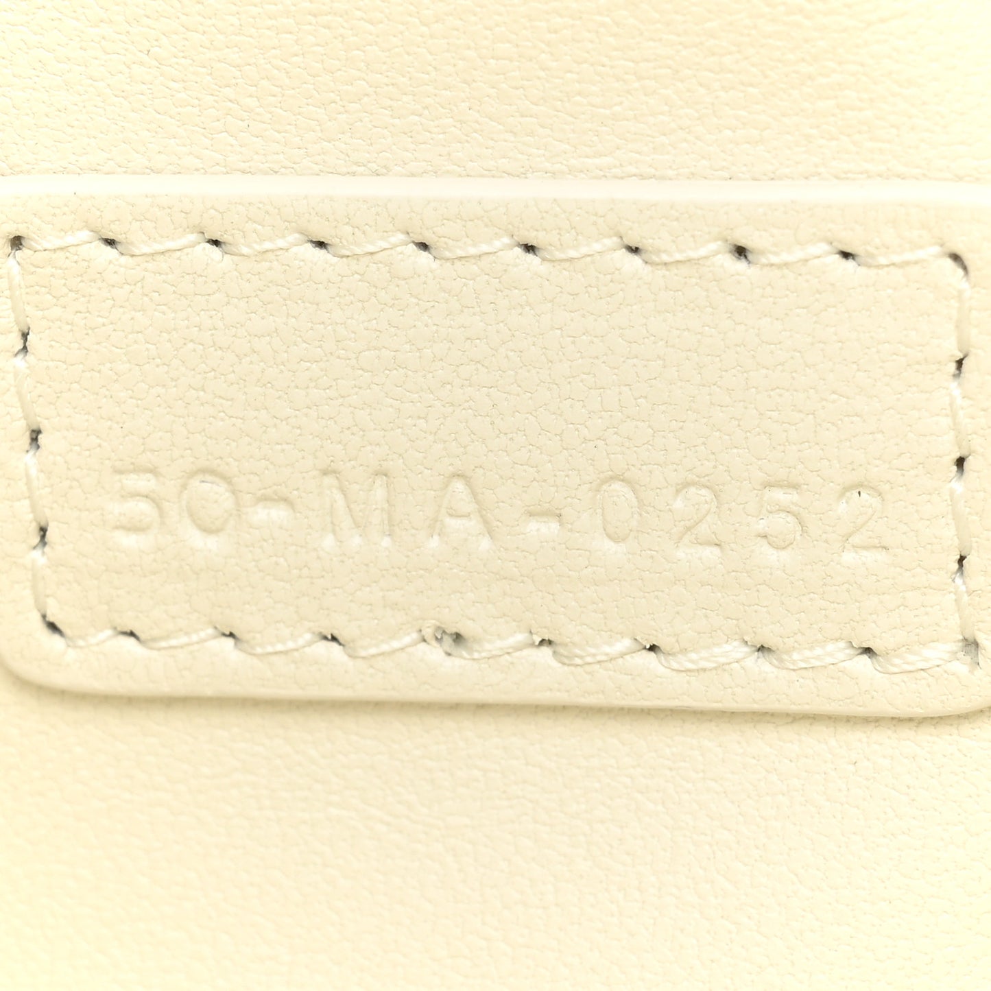 Calfskin Macrocannage Medium Diortravel Nomad Pouch Latte