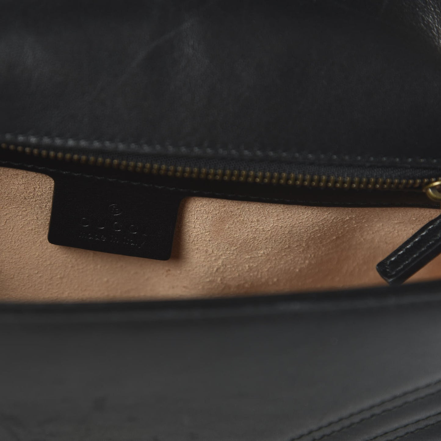 Calfskin Matelasse Small GG Marmont Shoulder Bag Black