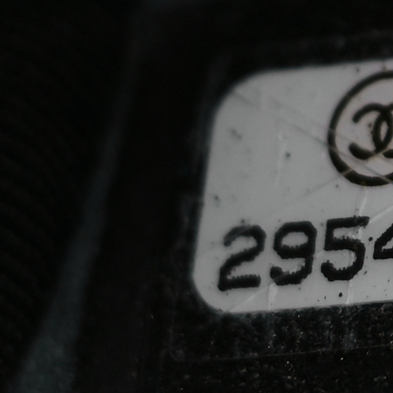 Caviar Chevron Quilted Small Boy Flap Black