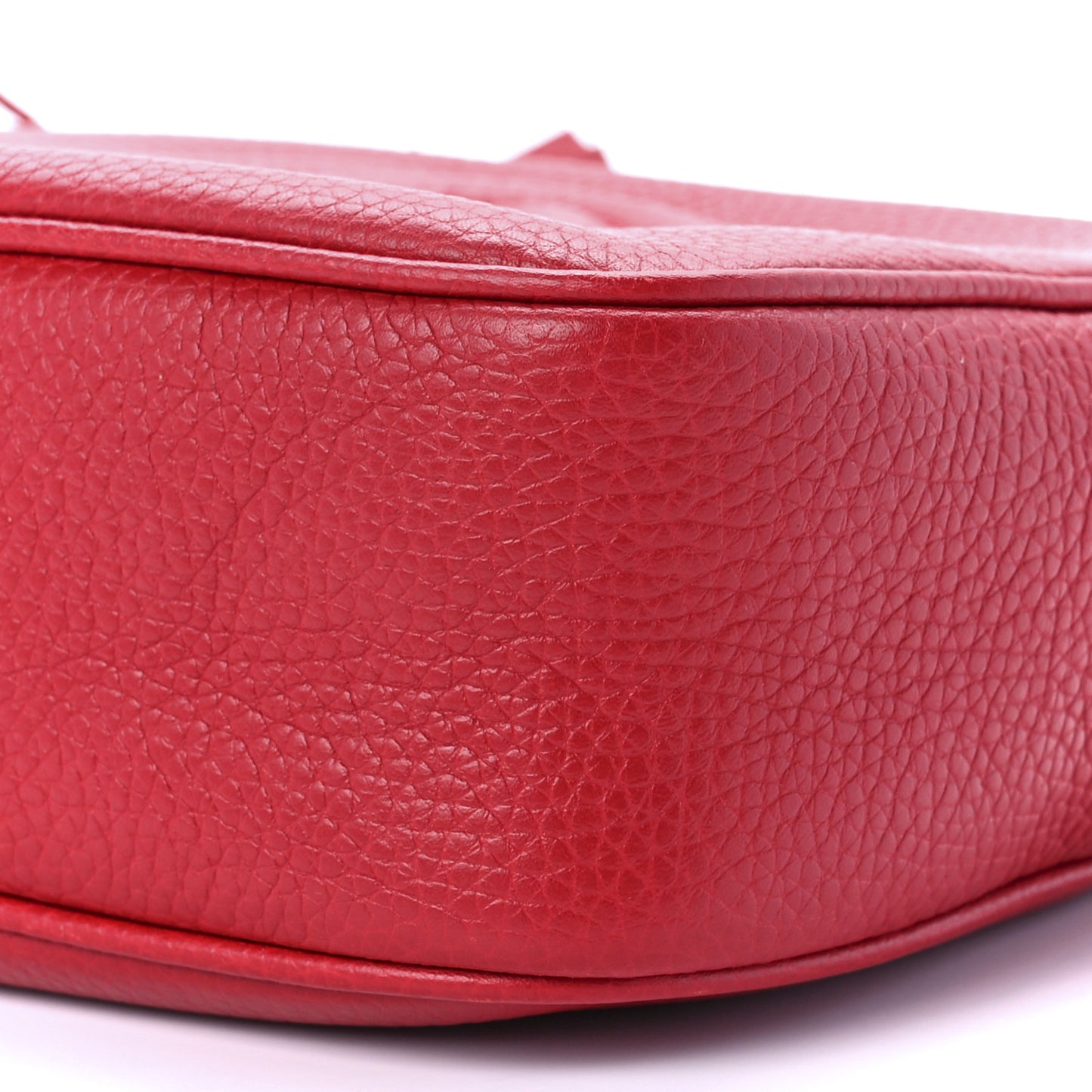 Pebbled Calfskin Small Soho Disco Bag Tabasco Red