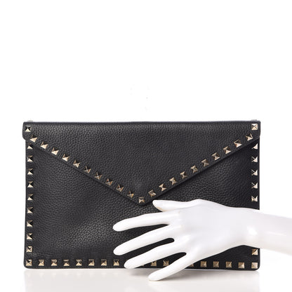 Valentino Garavani Pebbled Calfskin Large Rockstud Envelope Clutch Black 2 of 9