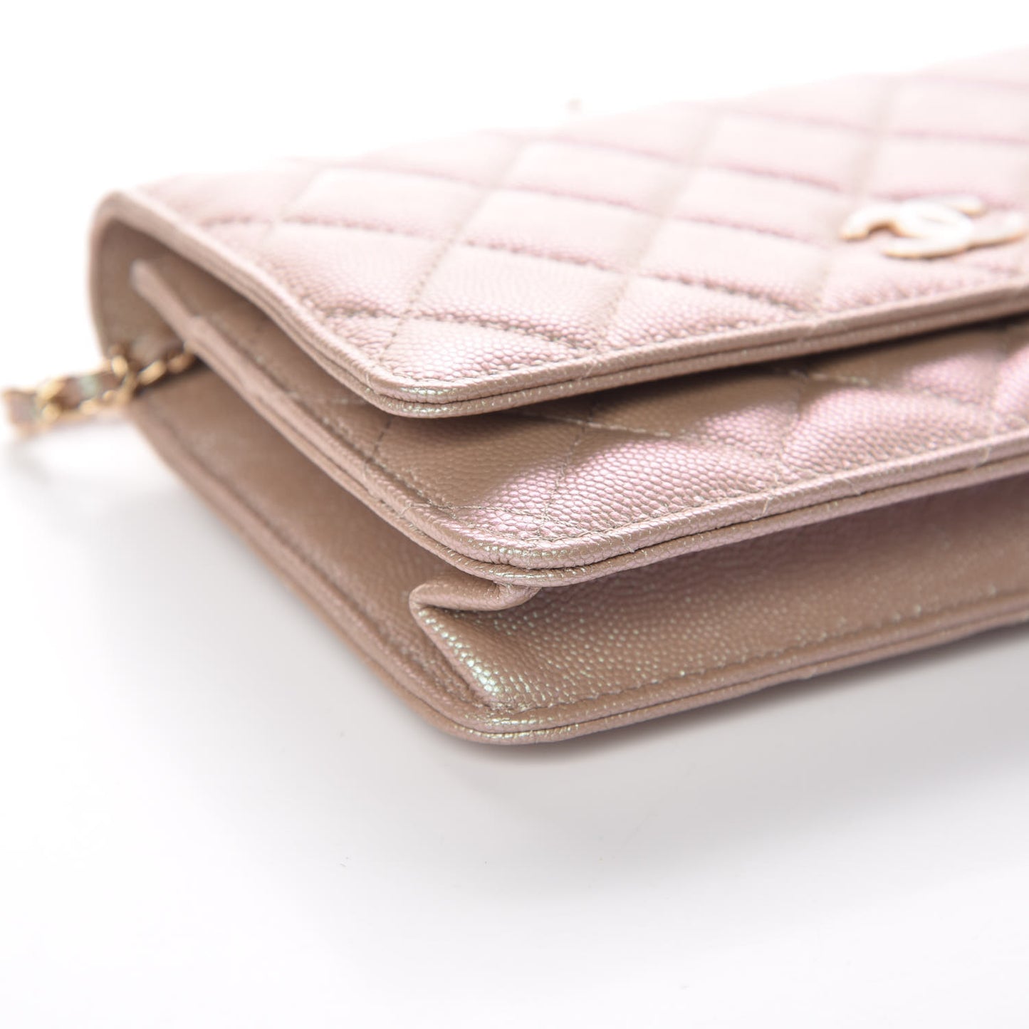 Iridescent Caviar Quilted Wallet On Chain WOC Beige