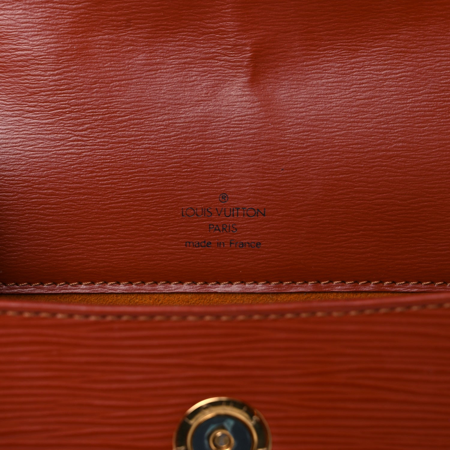 Louis Vuitton Epi Buci Kenyan Fawn 6 of 12